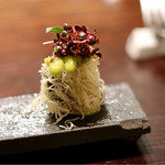 メゾン ルパン ミュラ - あゆのカダイフ揚、中に米のソース、上にたでのソース・肝のソース・あゆたで・紅たで