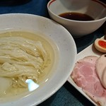 とものもと - 特製冷やしつけめん 980円