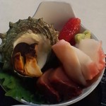 刺身・サザエ・筋子