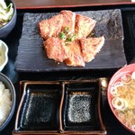 Binchoutan Yakiniku Tenten - 柔らかハラミ定食