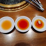 焼肉 鶯谷園 - タレ３種