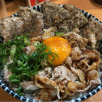 豚マニア丼 稲田屋 サン - 