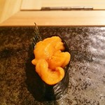 すし 堺 - 塩水ウニ。