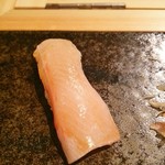 すし 堺 - 寒ブリ。