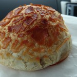 たま木亭 - しっとり上品な甘さの粒あんと、バター風味のもちもち生地が合う！