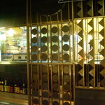 串兆ダイニング - 照度といいつくりといい、落ち着きを感じる。