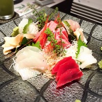 舎利膳 - 