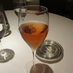 レ セゾン - ロゼのシャンパン　たしかローレント・ペリエ…^^;