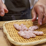 初音鮨 - アオリイカのゲソ