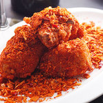 Fried chicken with bone buried in crispy spices