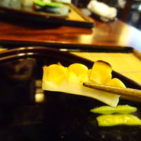 葉山 日影茶屋 - 玉蜀黍（とうもろこし）のかまぼこ