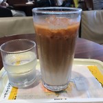 ドトールコーヒーショップ - アイスロイヤルミルクティー M