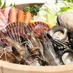 シーサイドテラス エスマーレ - 地元新鮮な魚介を使用した海鮮バーベキュー