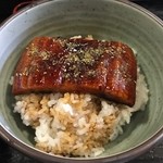 ふっくらうな丼