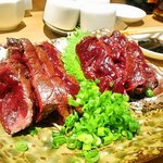 居酒屋やまちゃん - クジラの刺身