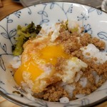 天ぷらすずき - 玉子天をご飯に載せて…そぼろでお化粧！旨し！コレが1番w