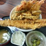 Oshokujidokoro Hakusai - 山梨市　はくさいの穴子天丼（激盛）☆