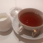 レストランひらまつ - ミルクティー（2017.7）