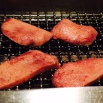 JA全農ミートフーズ直営 焼肉 ぴゅあ - 厚切り牛タンがうまい！