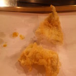 柳橋 大黒家 - 大き目のキス、目の前で一口サイズに切り分けてくれる