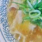 Marugenramen - チャーシューは無く豚肉です。