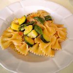 イタリアンキッチン トゥルース - 緑の野菜のファルファーレ