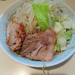 陸 - ラーメン 麺少なめ 700円