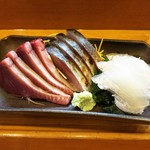 よね吉 - 鰹、炙り鯖、真子鰈(陸奥湾)