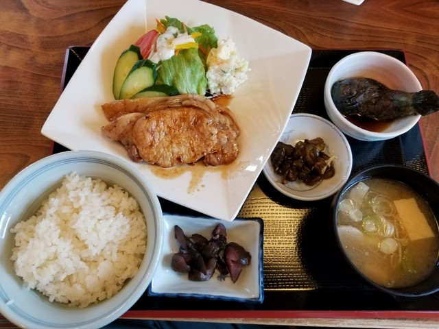 みよしの食堂 新発田 定食 食堂 食べログ