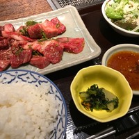 山形山　月島店 - 山形牛切り落とし定食 200ｇ。ライスはもちろん、山形県産米『つや姫』です。