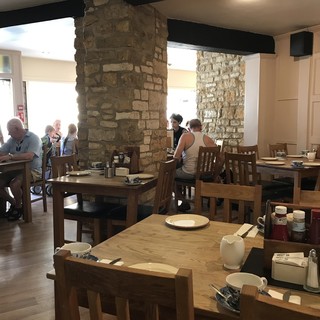 Vernes Restaurant & Tea Rooms -