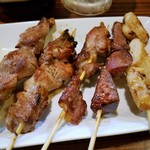 もつ焼 あぶさん - もつ焼き