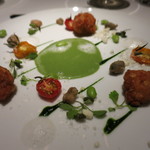 銀座 レカン - グルヌイユのフリット　ロックフォールチーズとハーブのソース　枝豆