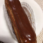 パティスリー・ケ・モンテベロ 北新地店 - エクレール　キャラメル