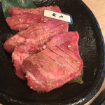 七輪焼肉 肉屋 - 