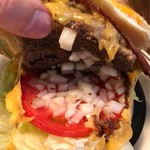 CENTER4 HAMBURGERS - クアトロバーガーの中身