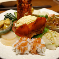 神仙閣 神戸店 - オードブル（伊勢えび，鱧、クラゲ、鮑，貝柱，蟹，ピクルス）