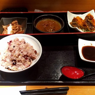 赤坂 日曜日もランチ営業している人気のお店8選 食べログまとめ