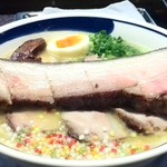 This is 中川 - ホワイト　炭火焼きチャーシュー(分厚い1枚切り)増し