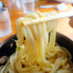 いろりや - 冷やし肉玉うどん842円