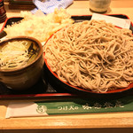 味奈登庵 - もりそば大盛り＋穴子天ぷら＋いか天ぷら！