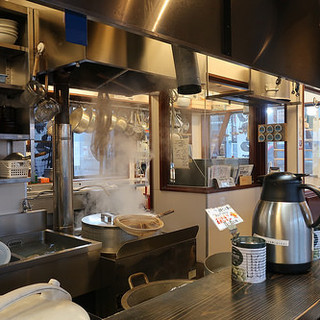 肉汁うどん利八_2