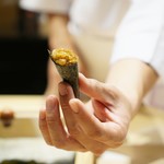 Sushi Sho - サンタバーバラの雲丹を使った松前漬け