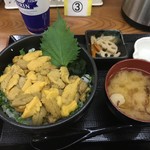 片倉商店 - ウニ丼