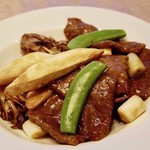 海狼 - 国産牛肉と空豆の黒豆ソース炒め(s)