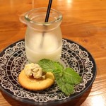 CCC~Cheese Cheers Cafe～ Shibuya - ホエイのウエルカムドリンク