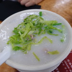 Mui Kee Congee - 粉腸肉丸粥