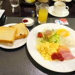 高知サンライズホテル - 洋朝食