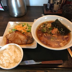 Ramen Shokudou Hitotsuki - 