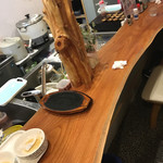 かずえ - 内観（カウンター席）